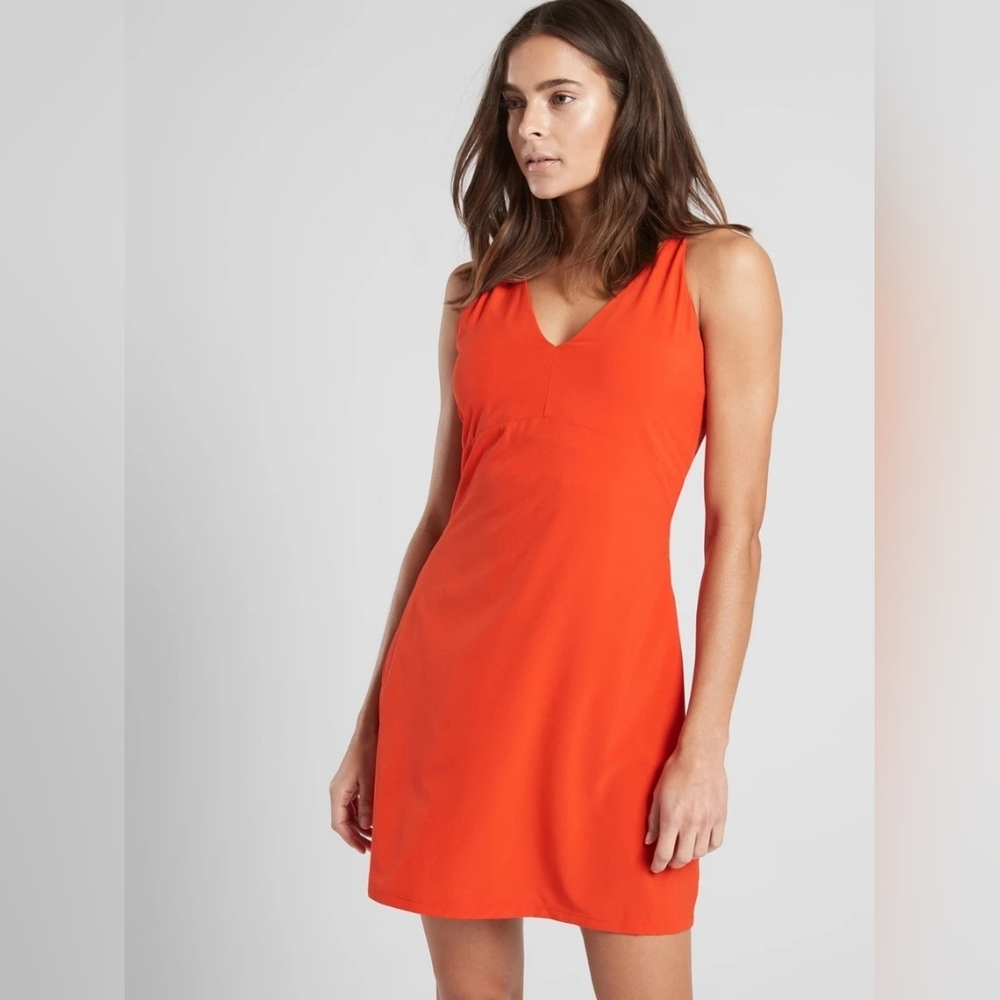 Athleta Backless Built In Bra Breathe In Dress